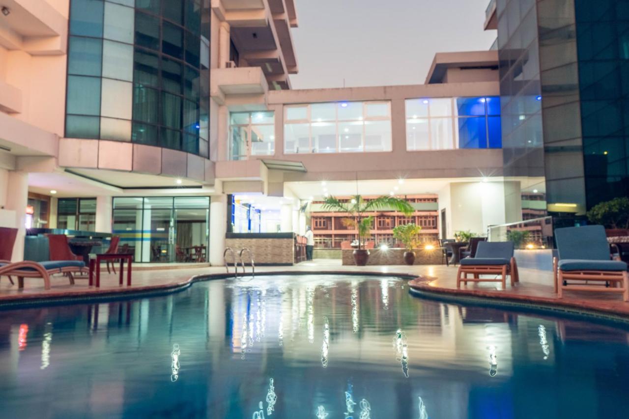 Peacock Hotel Dar es Salaam Exterior photo
